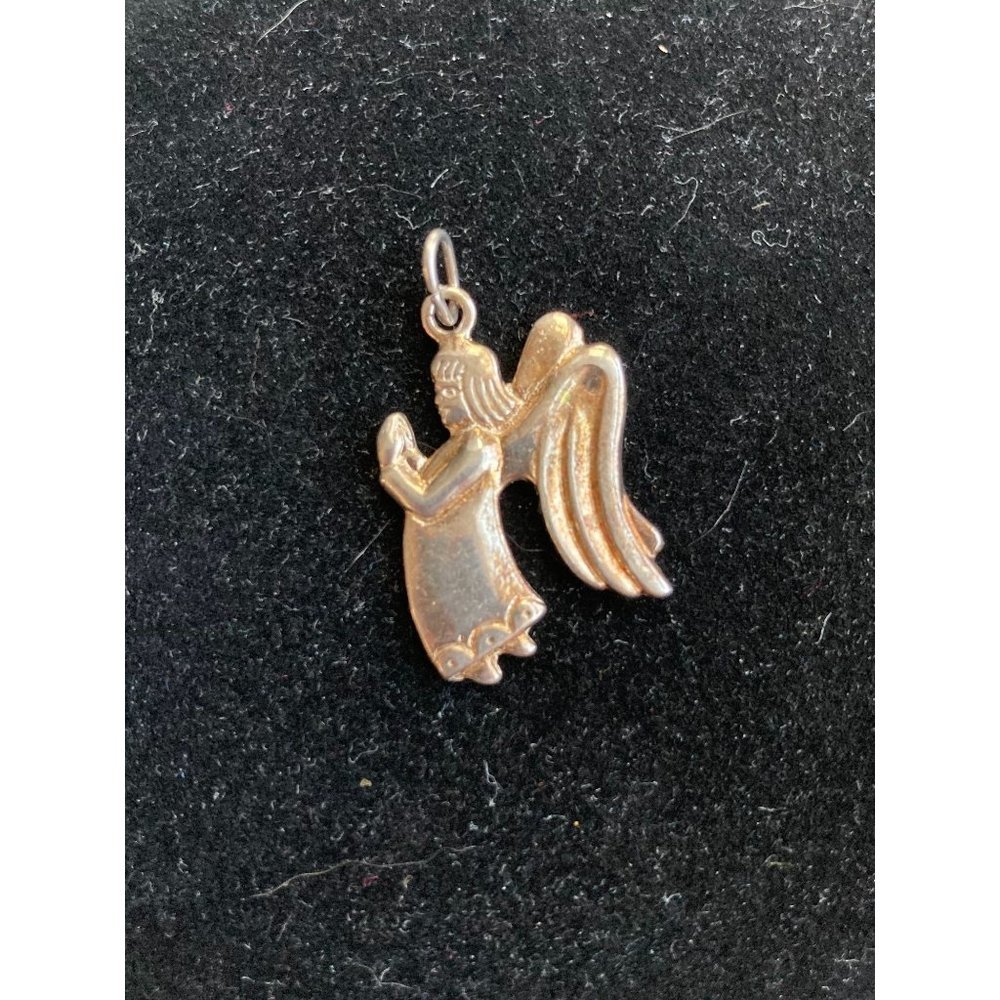 925 Sterling Silver Praying Angel Pendant Made in Israel - Picture 3 of 4